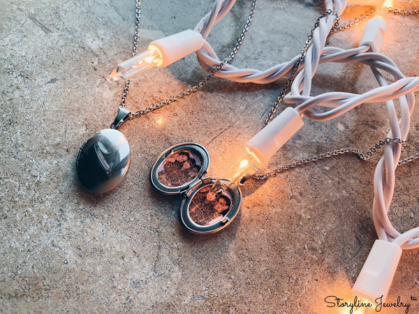 Invisible Locket